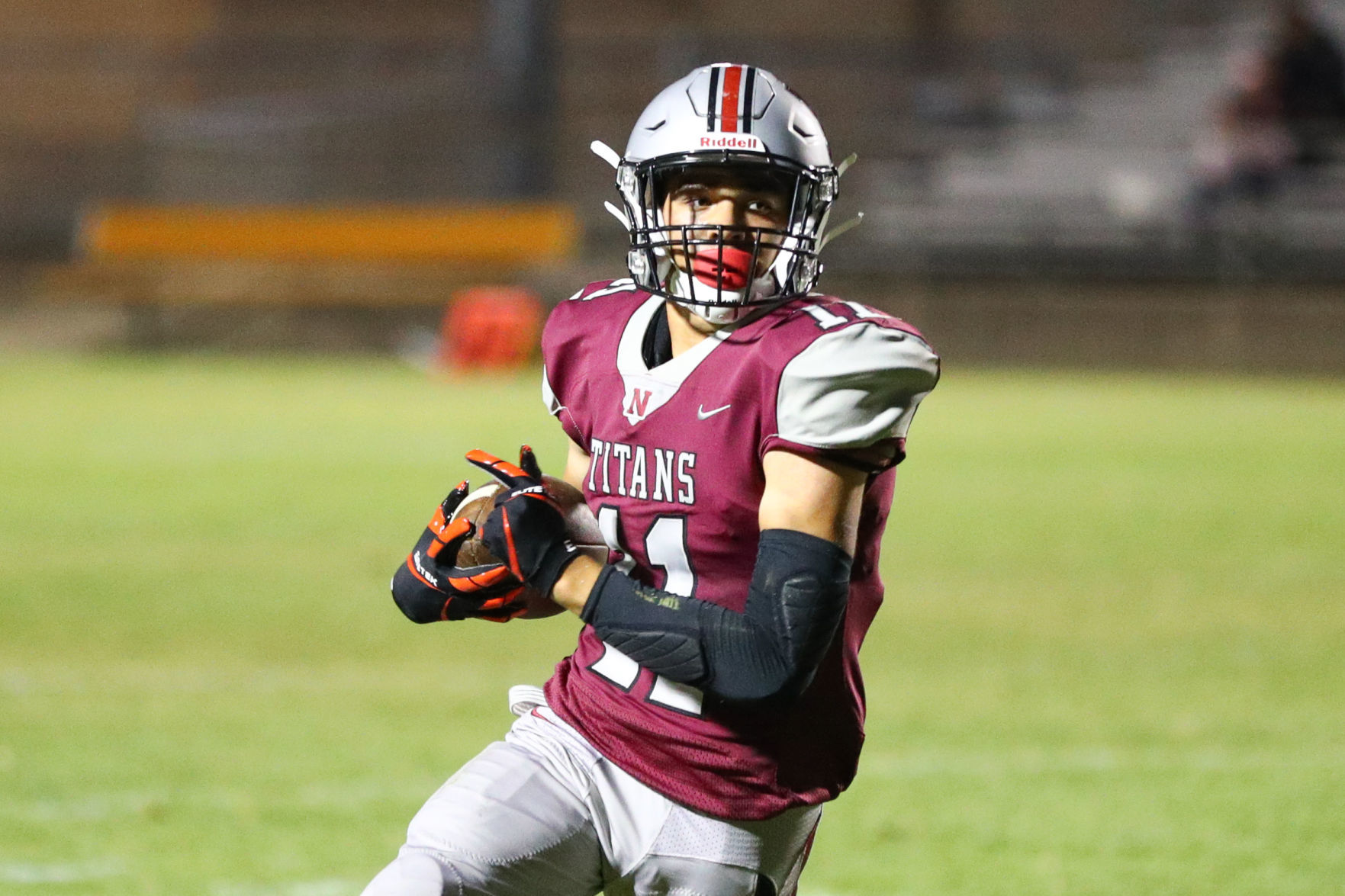 083019 FB Nipomo vs Cabrillo 07.jpg